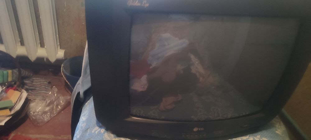 Продается телевн lg