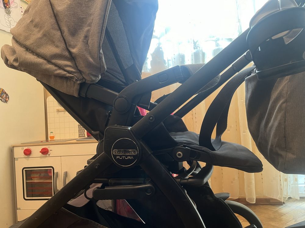 Peg Perego детска количка с борд