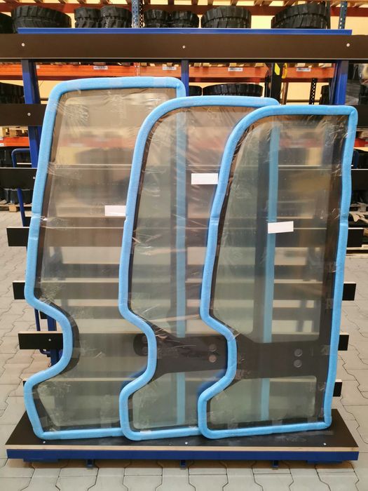 Geam pentru utilaj - usa pentru excavator Takeuchi si nu numai