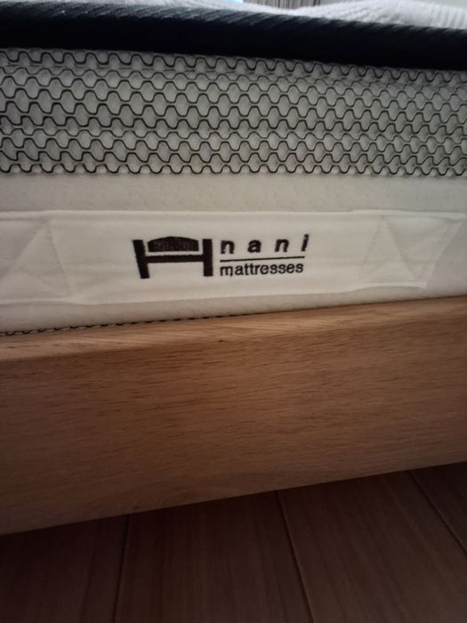 Спалня масив с матрак  Нани 160/200 с две нощни шкафчета