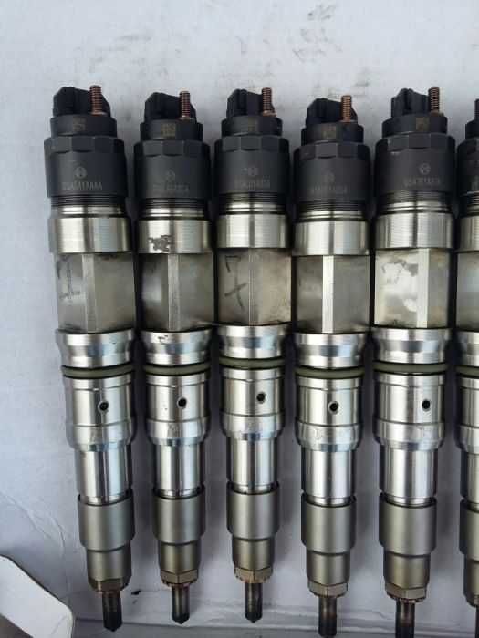 Injectoare noi sau reconditionate Scania,Man,Daf,Iveco,Cat,Cummins