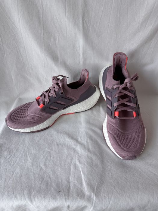 Pantofi alergare,sala,Adidas Ultraboost 22W,marime 40