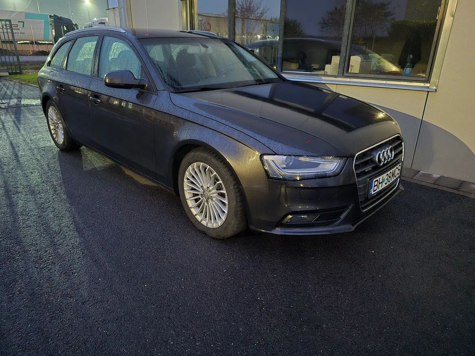 Audi A4 Audi A4 quattro 2.0 TDI
