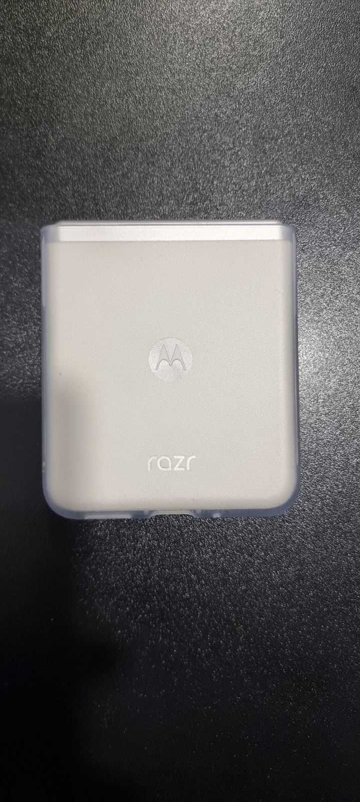Motorola razr 40