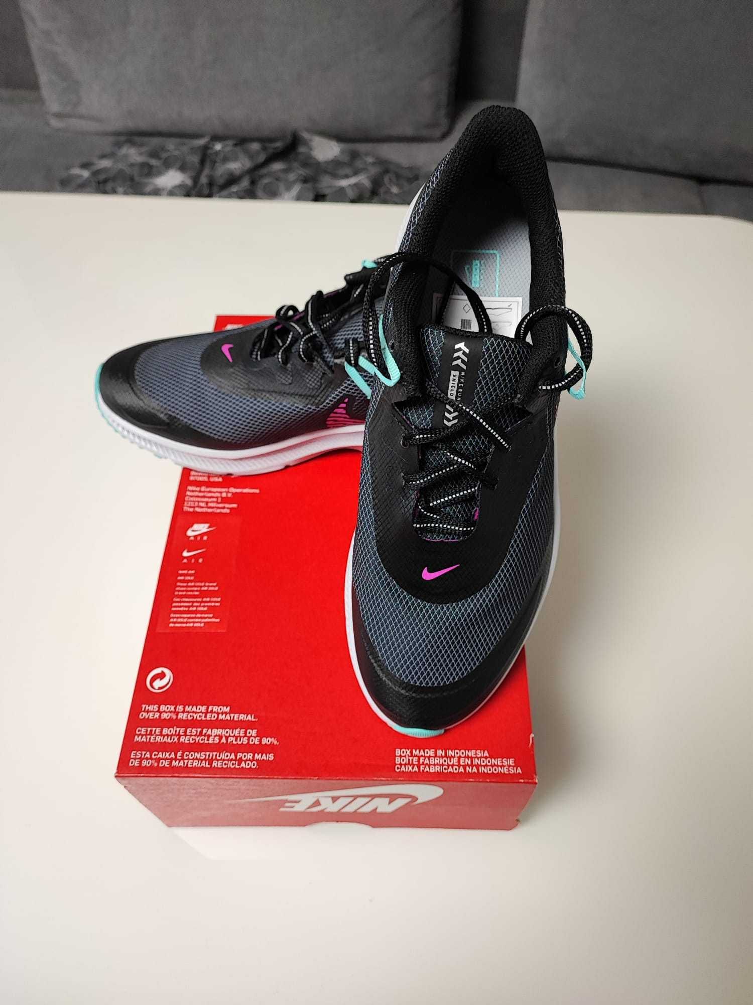 NIKE Quest 3 Shield