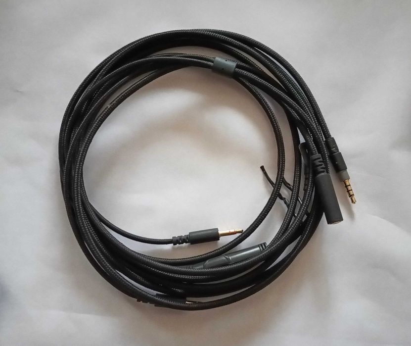 Casti HyperX Cloud Alpha Gold Limited Edition