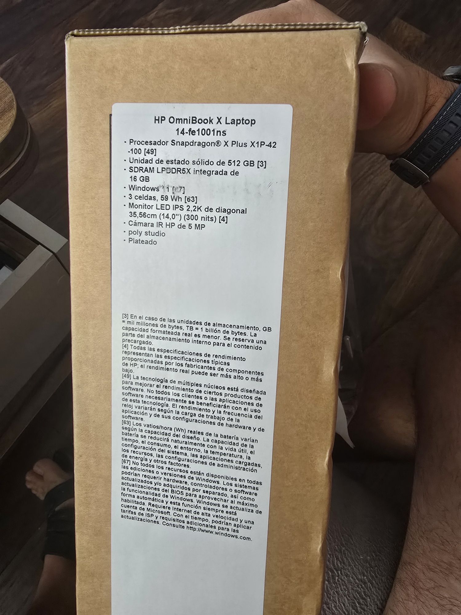 HP Omnibook Snapdragon X, AI, 16 GB RAM,26 часа батерия, 512GB SSD,