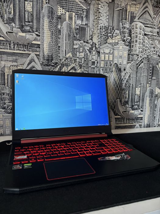 Продам игровой ноутбук Acer Nitro