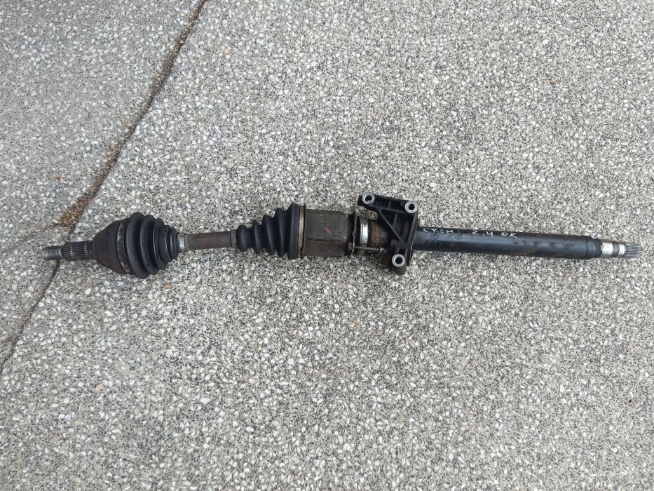 Полуоска за Фиат Крома