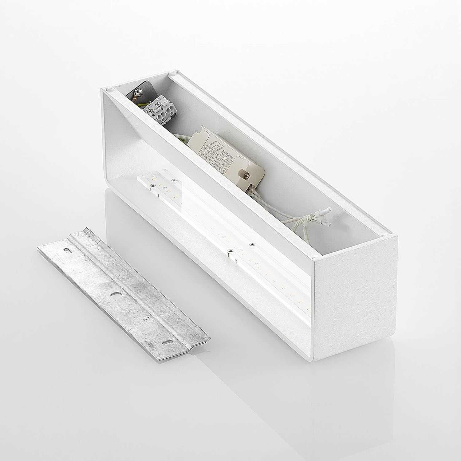 Aplica LED Arcchio 9626359 Karam din aluminiu alb 4 bucati in stoc