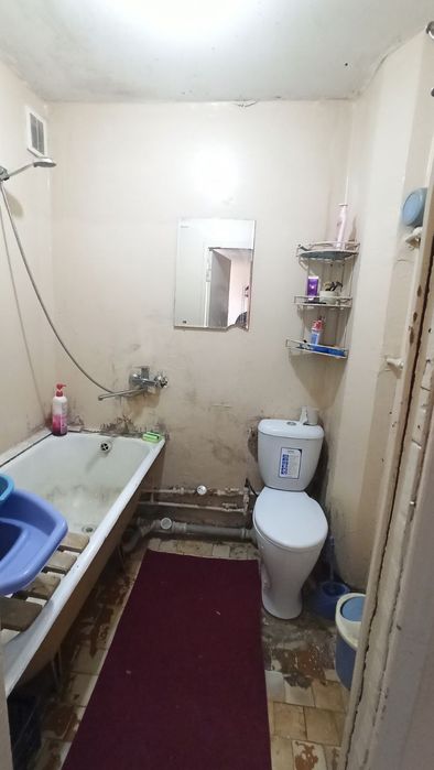 Продажа 1 хона 3 етаж 4 етажл 
Тасикбойов 1 
42 кв