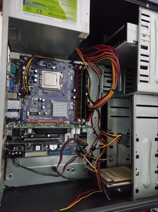 Keys srochna sotiladi zapchastga