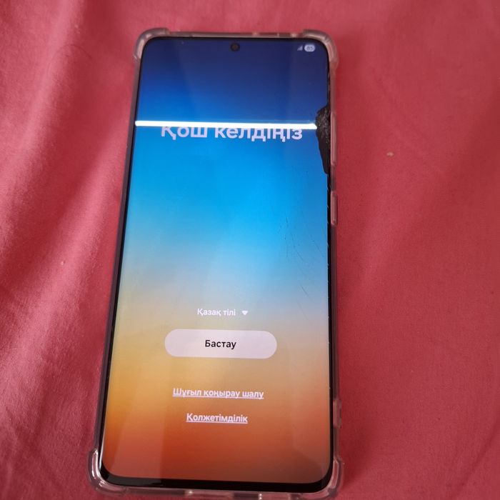 Samsung S21 Ultra с разбитым экраном