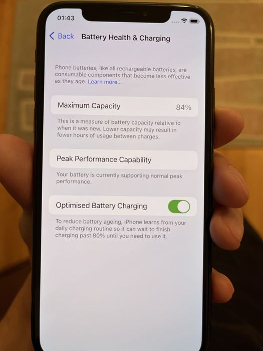 iPhone X | 64GB | Baterie 84%