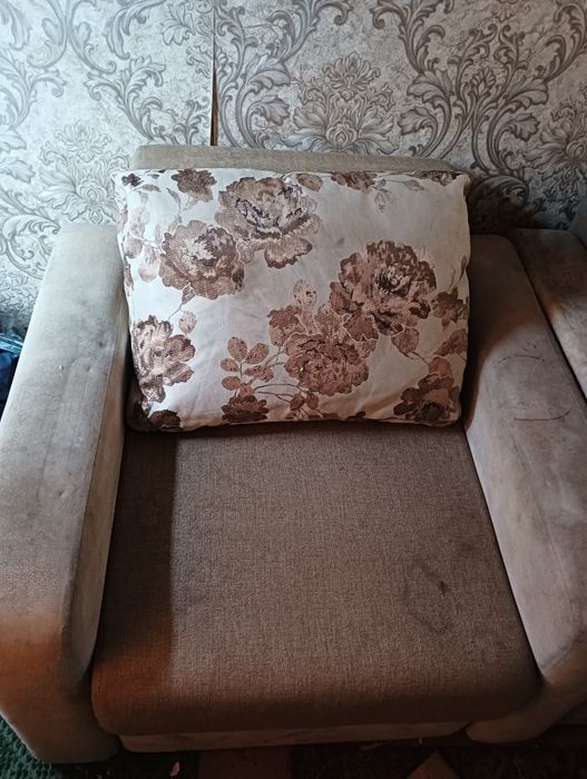 Кресло кровать для спальни