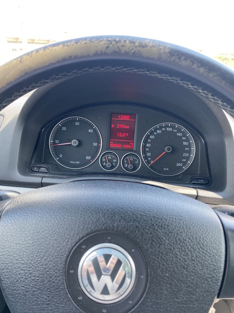 VW Golf 5 2.0 TDI 140 CP