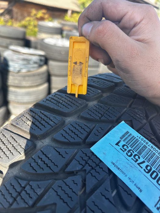 Anvelope iarna Dunlop 225 50 R17 + Optional Jante aliaj