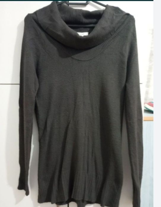 Pulover de damă gri, cu guler, mărimea M