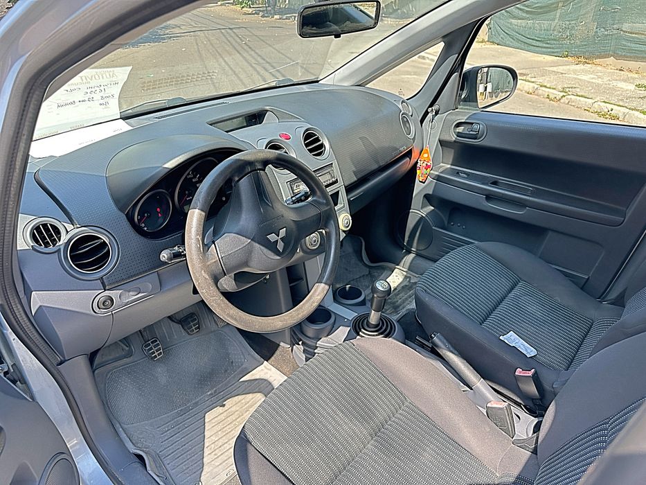 Parc Auto/Mitsubishi Colt/Benzina