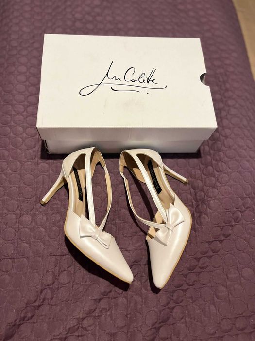 Pantofi albi Ancolette mărimea 36