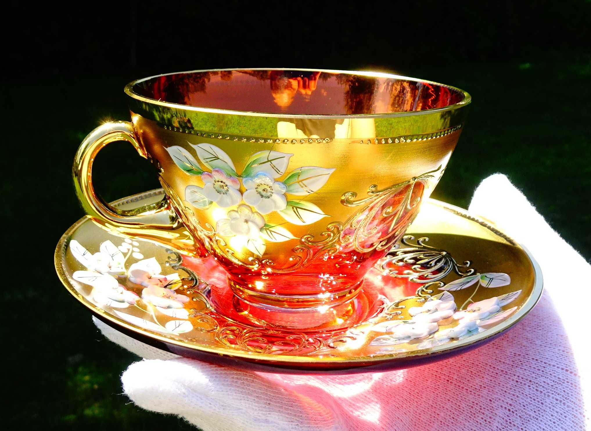 Bohemia кристална чаша с чиния,злато.