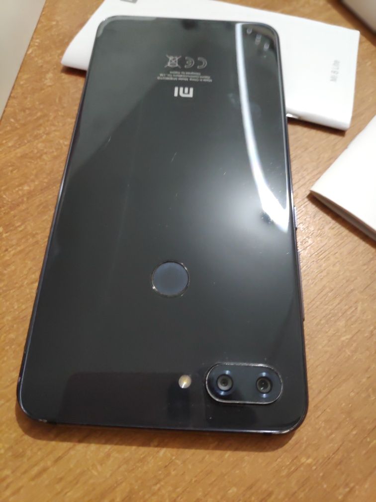 Смартфон Xiaomi mi8 lite