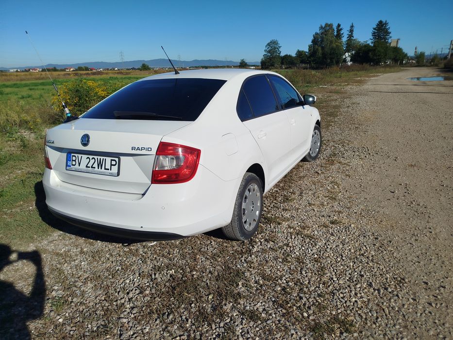 Vând SKODA rapid 2014