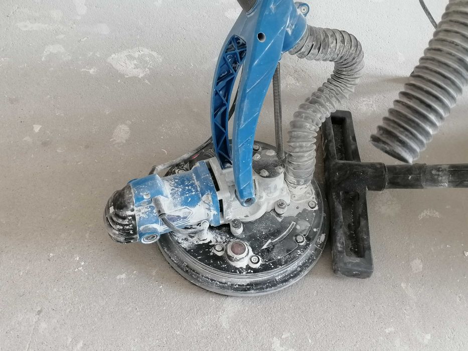 Жираф за шкурене геко