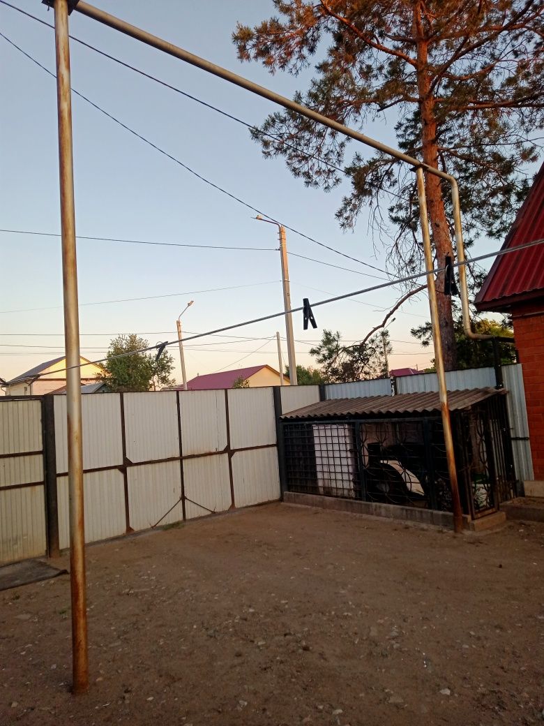 Продаю дом по пр  Абая