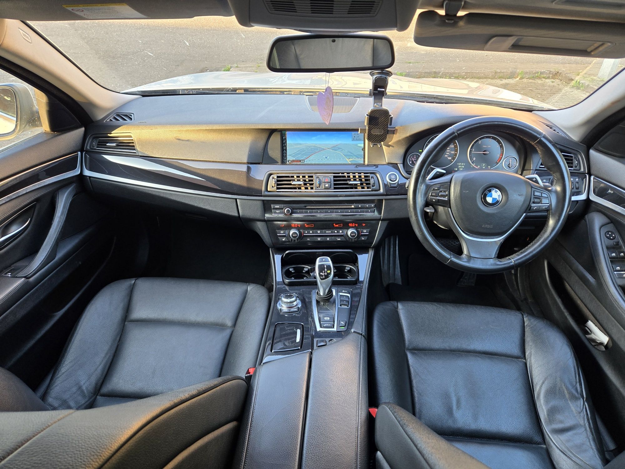 Bmw F10 520d volan dreapta