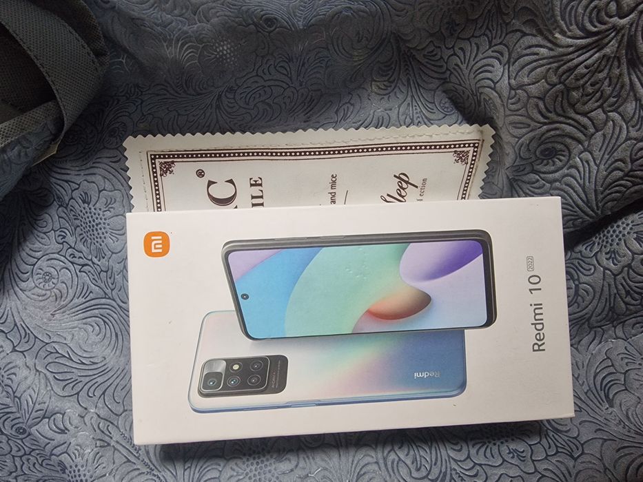 Redmi 10 6/128 с коробкой