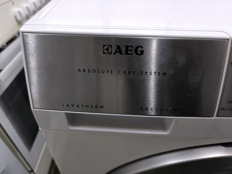 Сешилня AEG T97689IH3 - 8кг. термопомпа А+++  Топ Оферта.