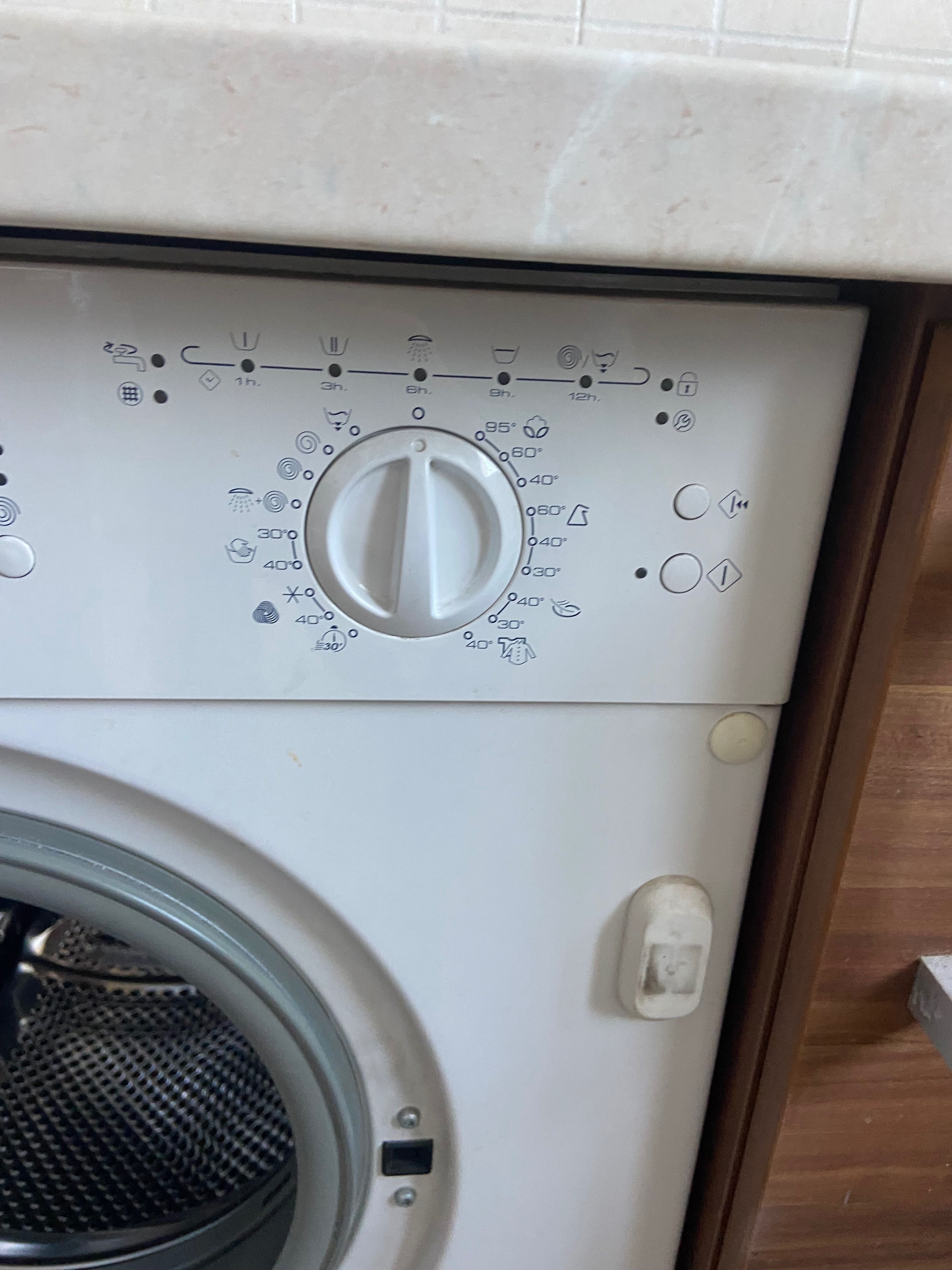 Пералня Whirlpool