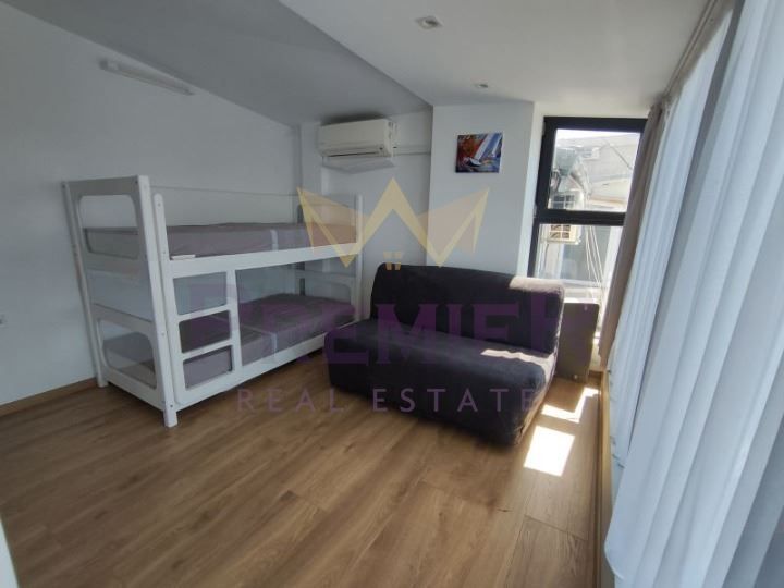 Дава се под наем Тристаен апартамент в Варна, ВИНС - 70 кв.м за 800 € - Снимка #6