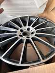 Джанти на amg четири на брой