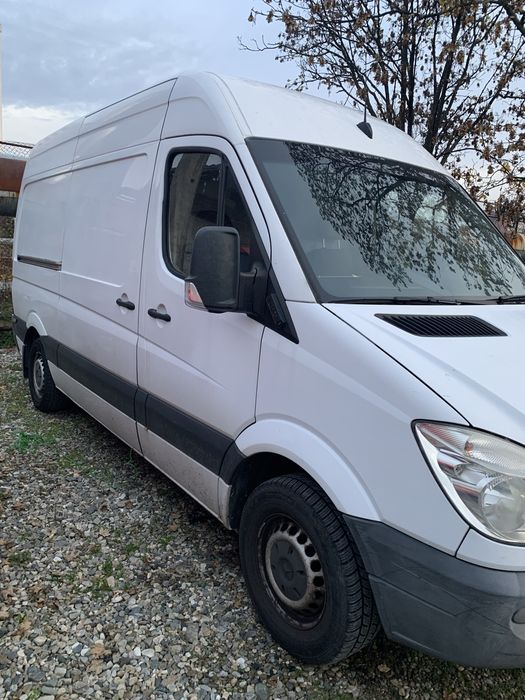 Inchiriez duba/ transport marfa/ doar cu sofer