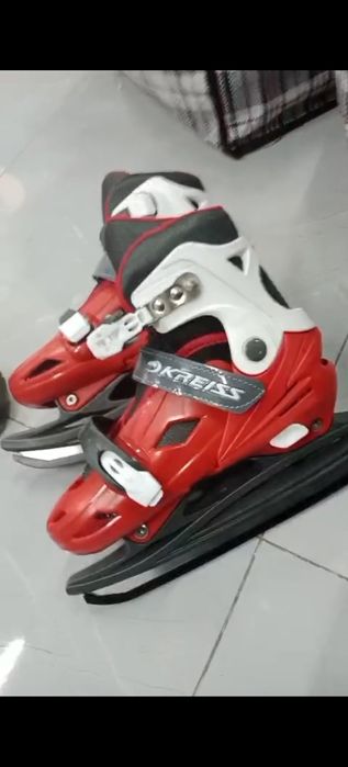 Коньки детские продам