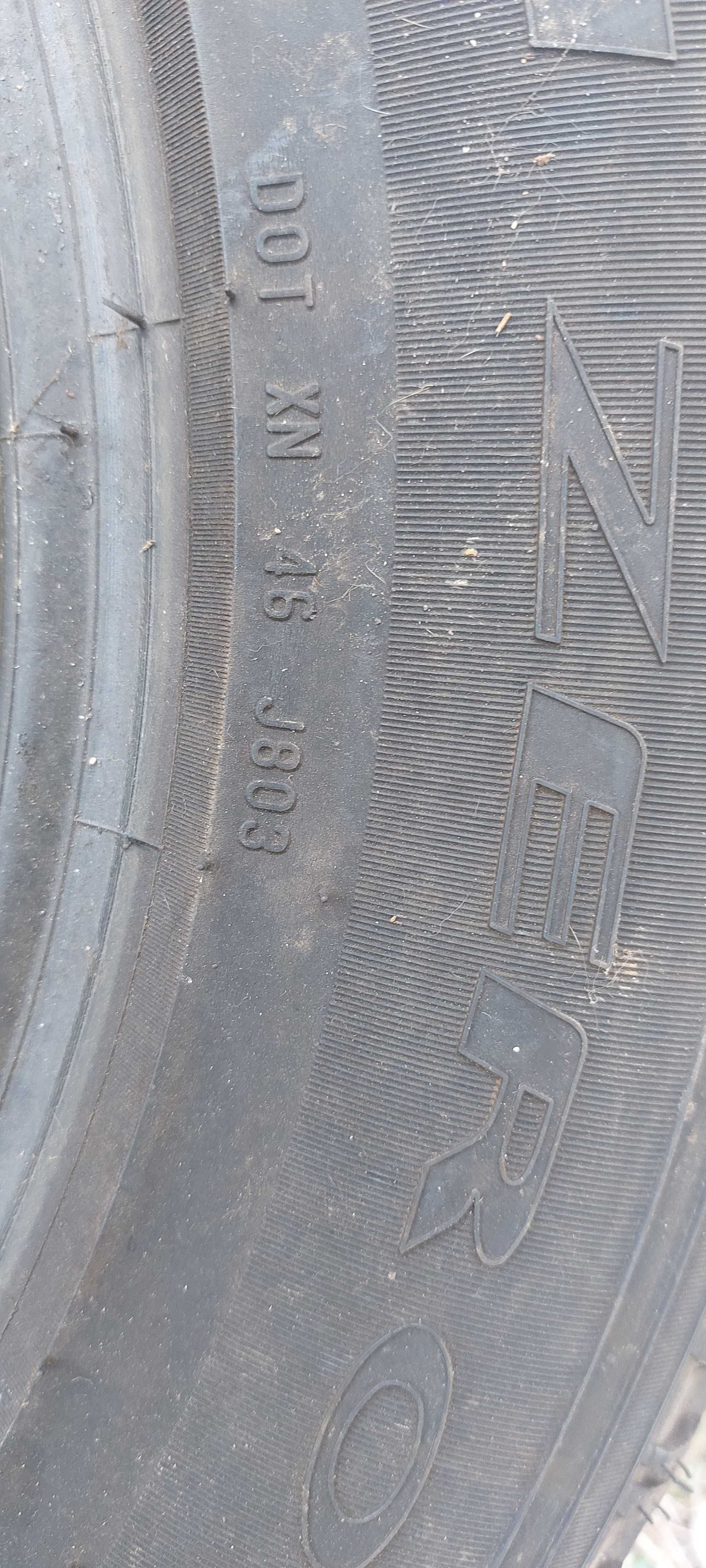 Гуми за джип 255/60/18,pirelli scorpion