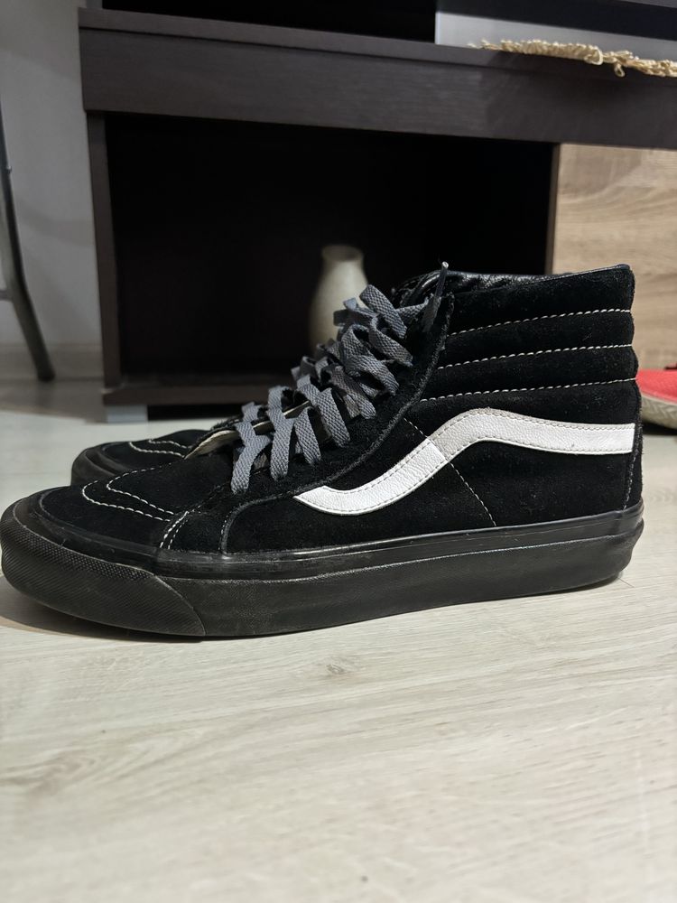 vans negru cu dunga alba