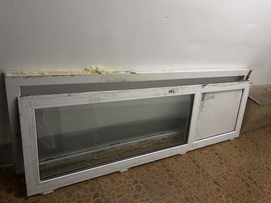 Пластиковые двери