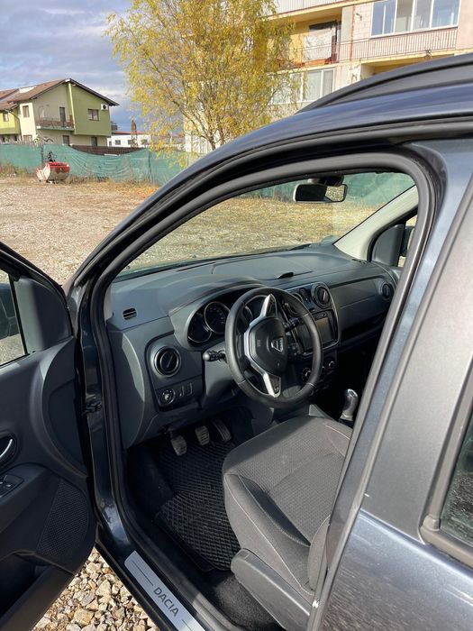 Vând Dacia Lodgy 1,6 benzina