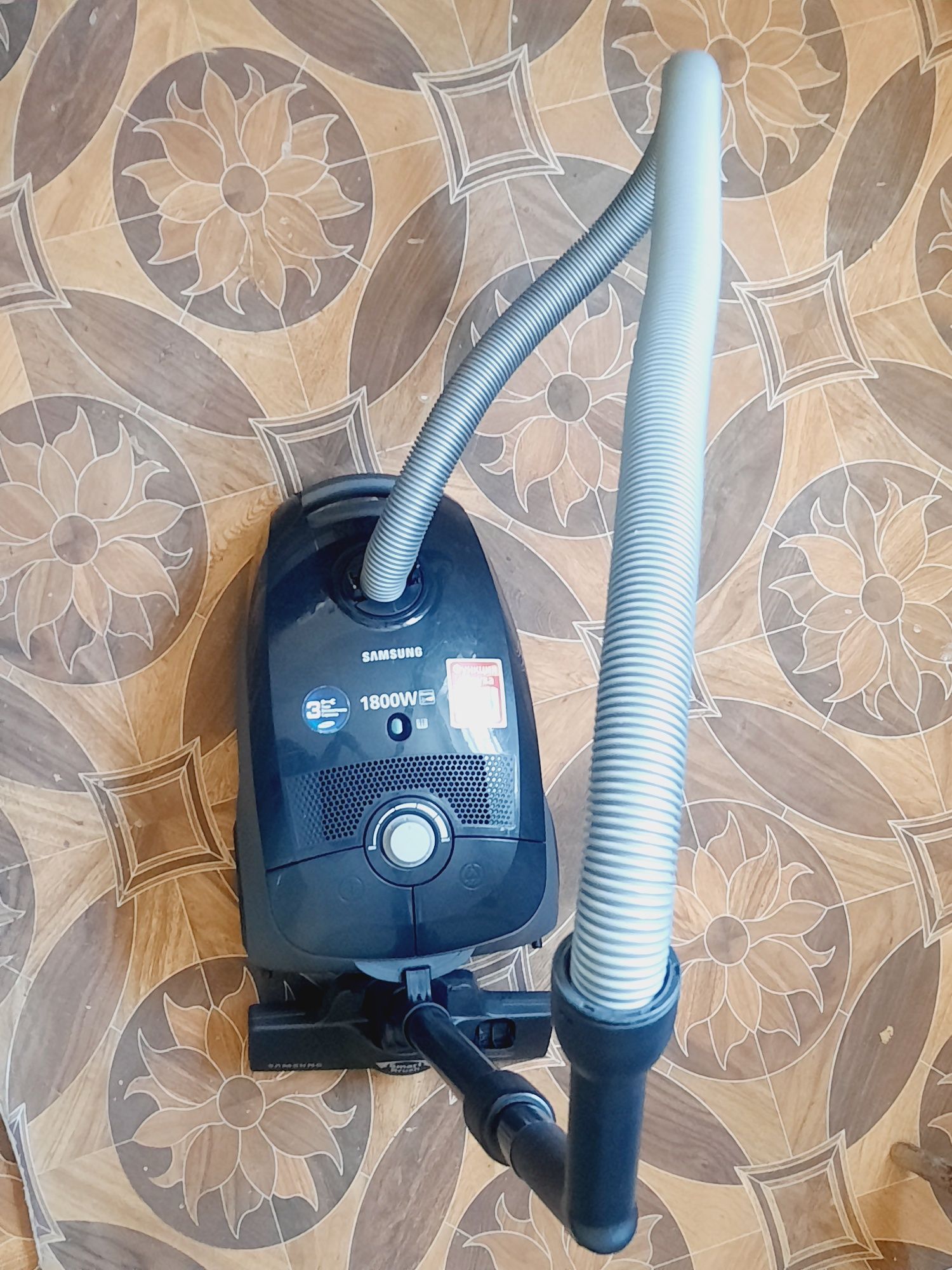 Samsung pilesos 1800 w sotiladi