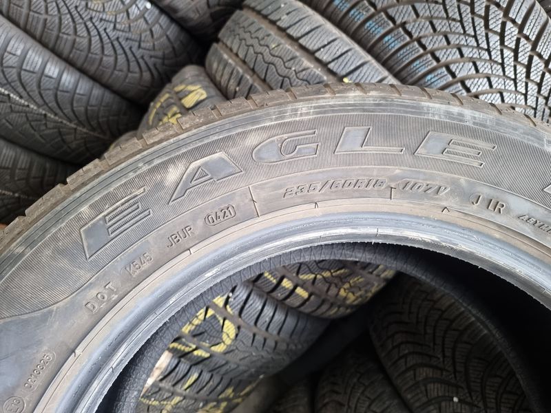 235/60/18 Goodyear 4piese