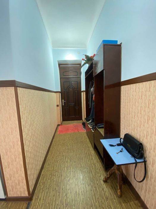 Продается срочно квартира в Янгийуле 2-х ком. 27.400