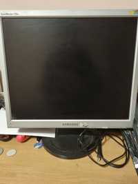 Монитор Samsung SyncMaster 720n