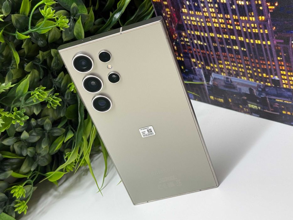 Samsung Galaxy S24 Ultra 256GB 12GB Ram Гаранция