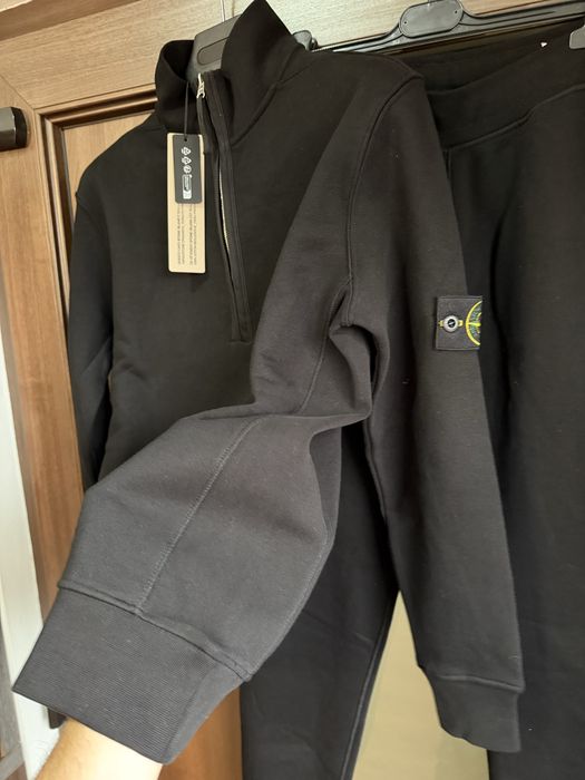 Compleu Stone Island