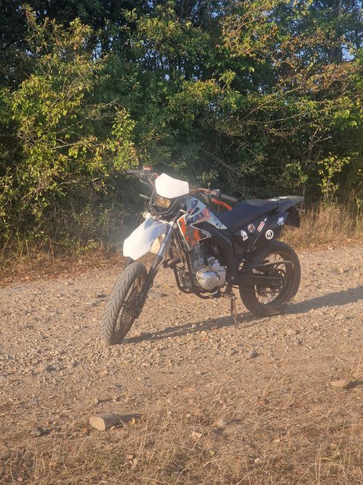 Vând bashan bs125gy-6 2015 cu acte în regula