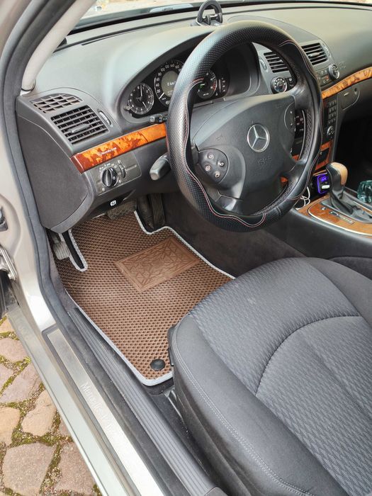 Mercedes E 280,3,2 motor,177 коня