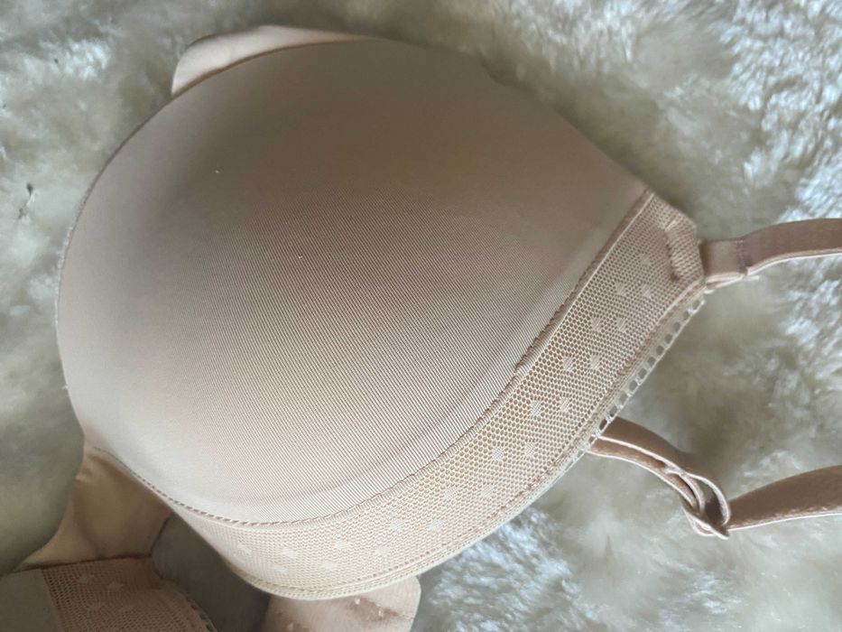 Sutien bej/nude, cu dantela, marime 75B, nou, H&M, 45lei
